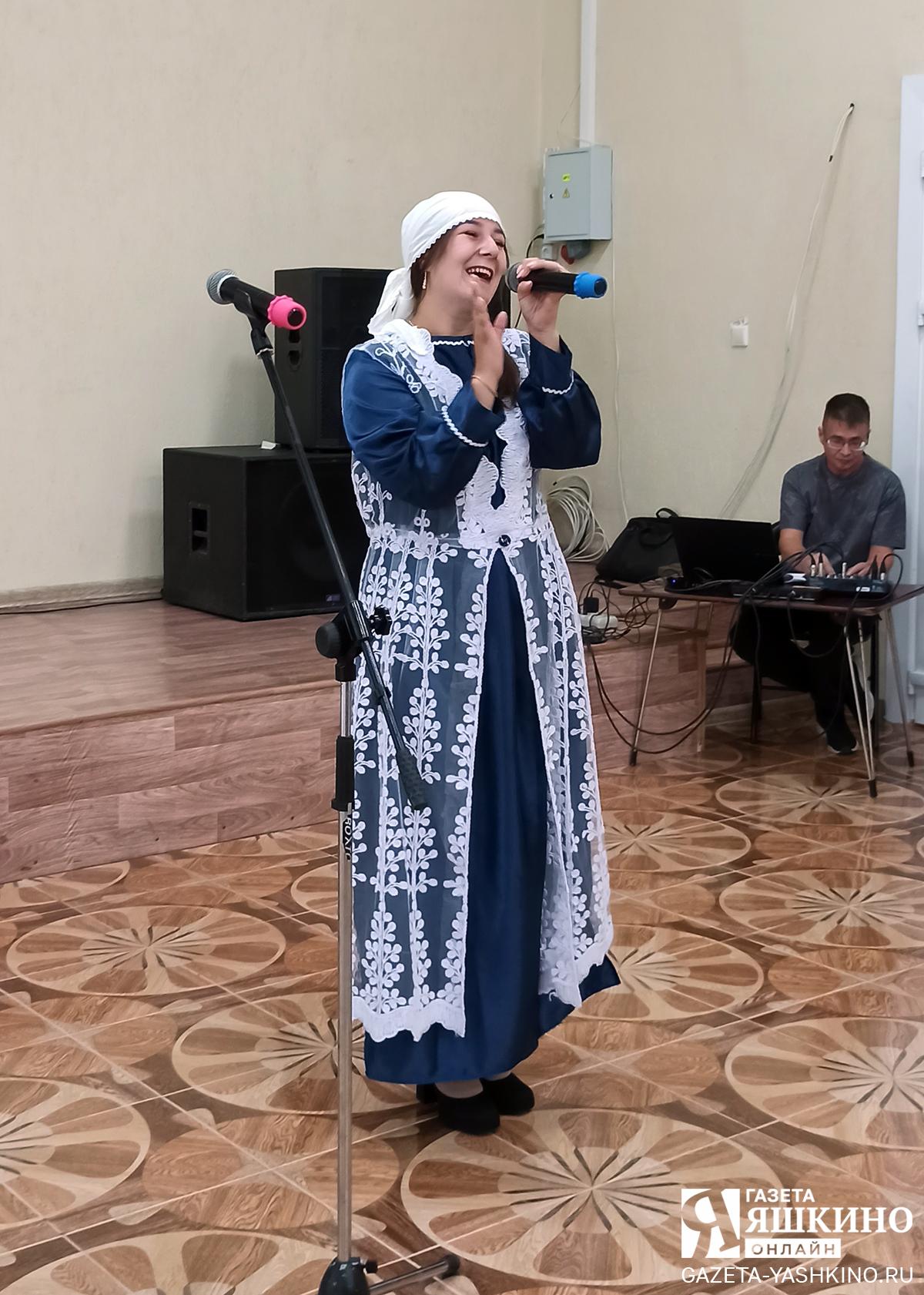 Наталья Жандармова исполнила песню на татарском языке. | Дарья Рэдван