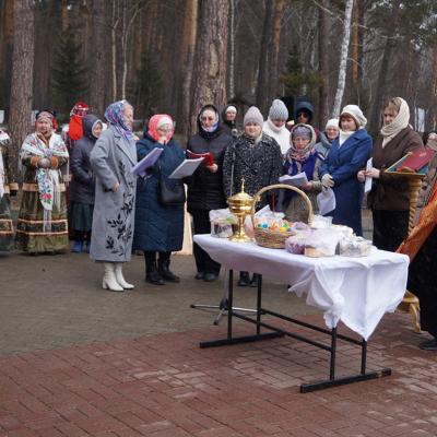 Pasha TomskaaPisanica 12042026 10