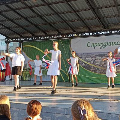 Den Poselka 2026 Redvan 17